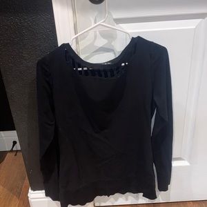 PattyBoutik Black Longsleeve